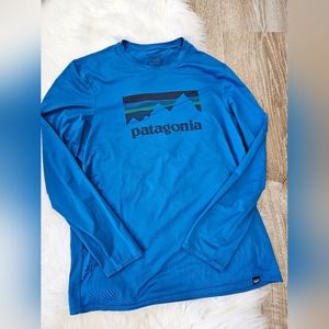 Patagona NWOT blue Med Capilene Baselayer long sleeve